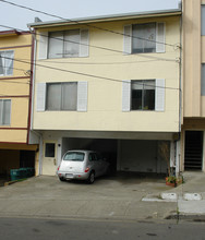 68 Lausanne Ave in Daly City, CA - Building Photo - Building Photo