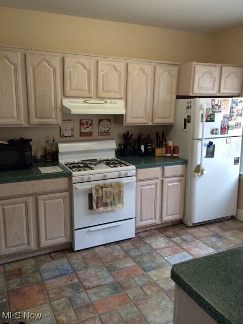 property at 2720 Mayfield Rd