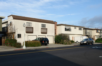 1438 Laurel in San Carlos, CA - Building Photo - Building Photo