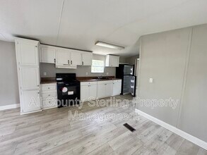 108 SW Piston Glen in Lake City, FL - Building Photo - Building Photo