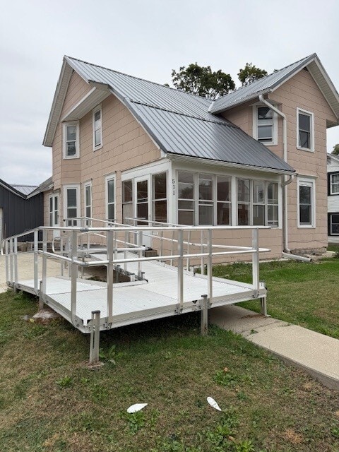 property at 511 E Main St