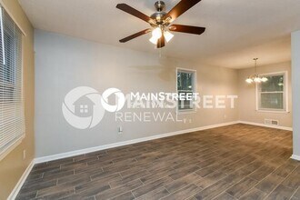 8807 Crown Ct in Jonesboro, GA - Building Photo - Building Photo