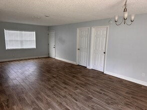 12260 Delaware Woods Ln in Orlando, FL - Building Photo - Building Photo