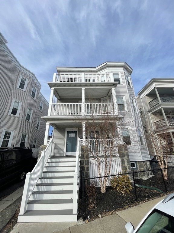 177 Minot St in Boston, MA - Foto de edificio - Building Photo
