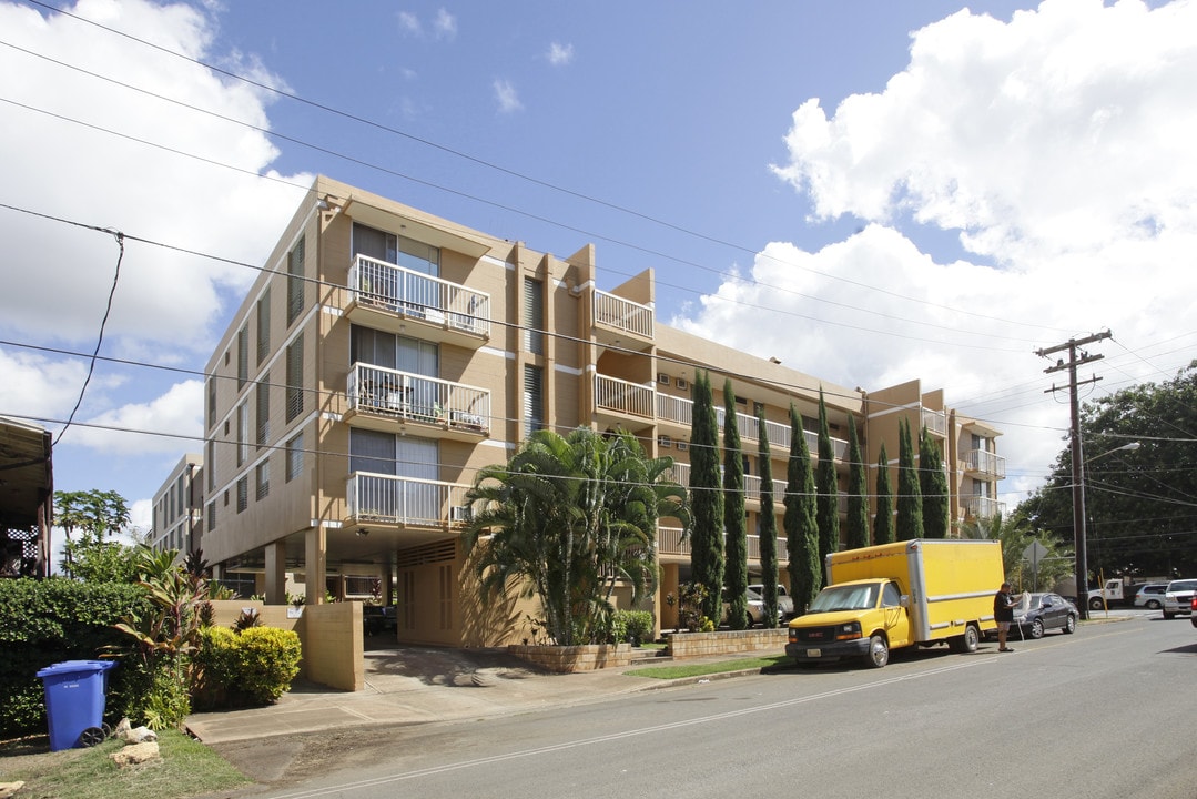 Lehua Hale in Pearl City, HI - Foto de edificio