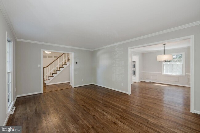 4887 35th Rd N in Arlington, VA - Building Photo - Building Photo
