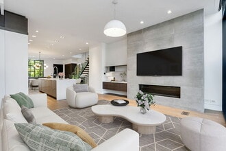 76 Roxborough St W in Toronto, ON - Building Photo - Building Photo