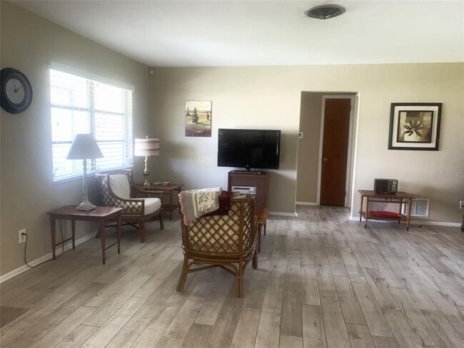 1625 Elinor Pl in Englewood, FL - Building Photo - Building Photo