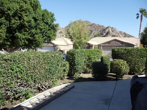 48540 Via Amistad in La Quinta, CA - Building Photo - Building Photo