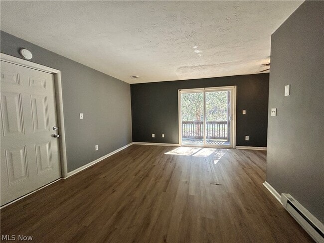 365 N 12th St in Weirton, WV - Building Photo - Building Photo