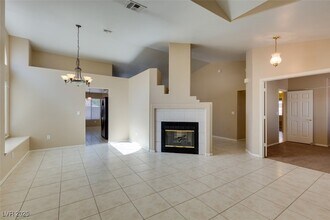 1744 Knotty Pine in Las Vegas, NV - Building Photo - Building Photo