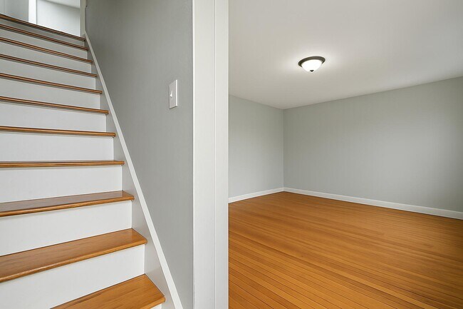 713 Emerson Ave in Syracuse, NY - Building Photo - Building Photo