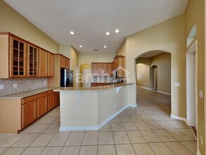 921 Indian River Rd in St. Augustine, FL - Foto de edificio - Building Photo