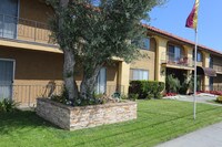 Universal Pointe Apartments photo'