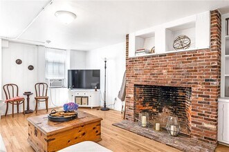 414 Benefit St in Providence, RI - Building Photo - Building Photo