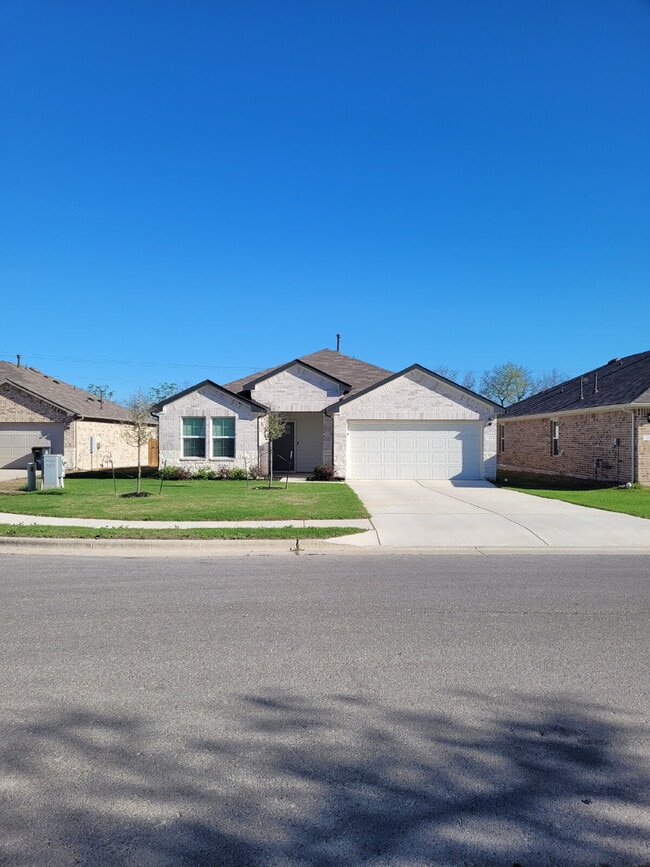 property at 211 Callado Cir