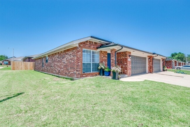 property at 1208 Kingston Rd