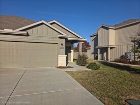 1208-1210 Garland Rd in Georgetown, TX - Building Photo