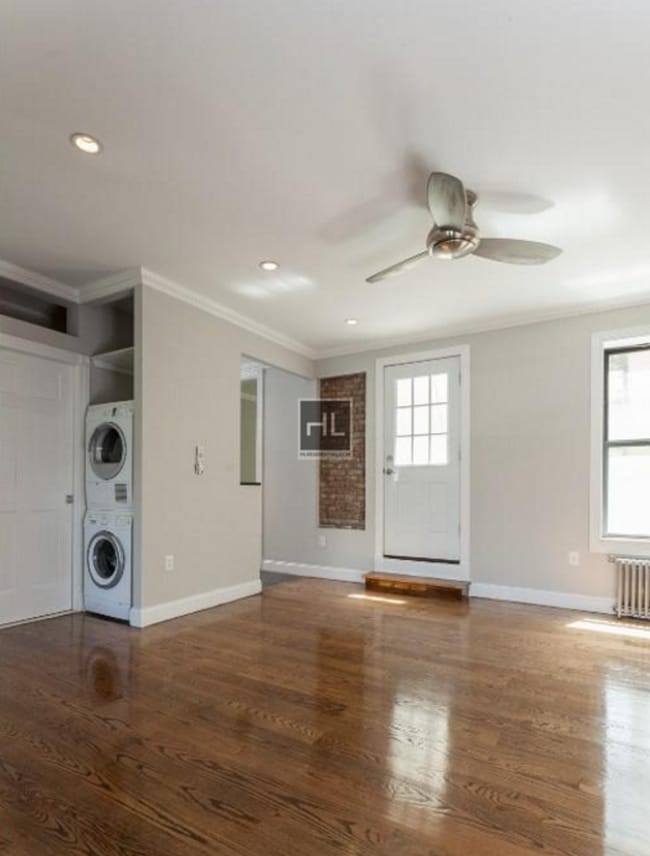 property at 338 E 100th St