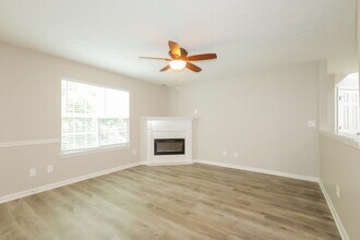 316 Nunnally Dr in Stockbridge, GA - Building Photo - Building Photo