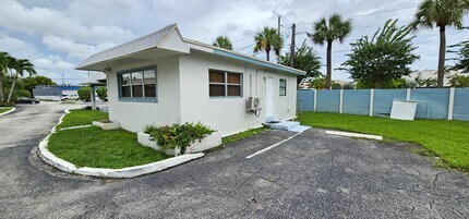 5937 Taft St in Hollywood, FL - Building Photo - Building Photo