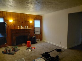 311 W Genesee St in Flint, MI - Building Photo