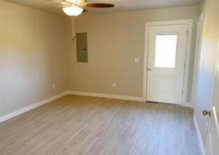 18 Pne Rdg Ln in Durant, OK - Building Photo - Building Photo