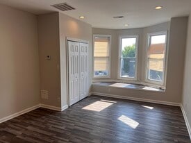 4654 York Rd, Unit 3 in Baltimore, MD - Building Photo