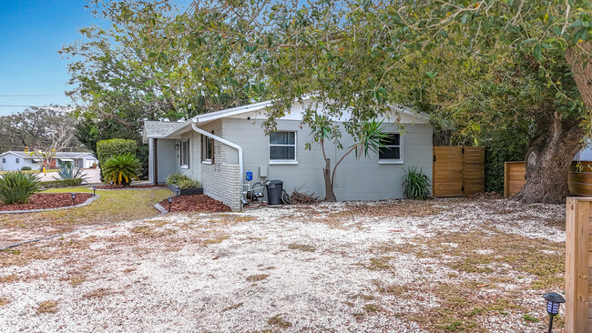 6772-6113 113th St in Seminole, FL - Building Photo - Building Photo