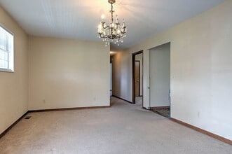 307 Cypress St in Greeneville, TN - Building Photo - Building Photo