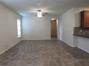 5309 Abbeville Ct in Dickinson, TX - Building Photo - Building Photo