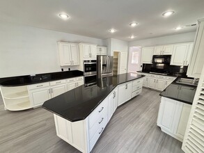 8207 Vista Colorado St in Las Vegas, NV - Building Photo - Building Photo