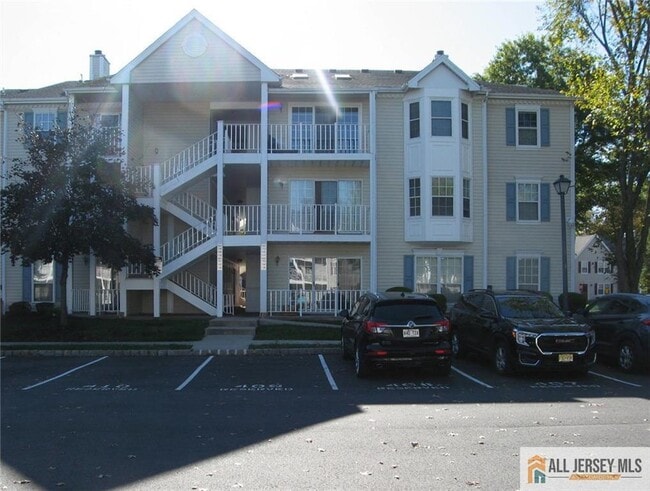 property at 152 Darwin Ln