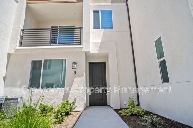 property at 824 Makani St