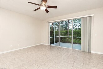 16250 Ravina Way in Naples, FL - Foto de edificio - Building Photo