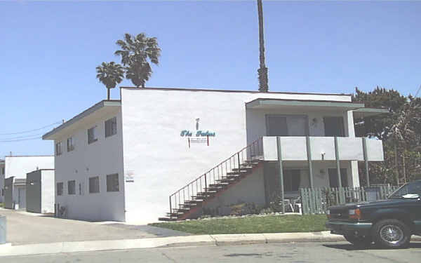 The Palms in Ventura, CA - Foto de edificio - Building Photo