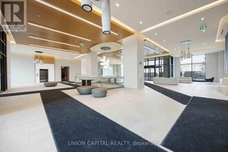 8960 Jane St in Vaughan, ON - Building Photo - Building Photo