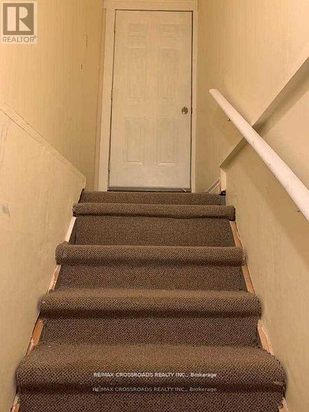 property at 1 Royal Gala Crescent