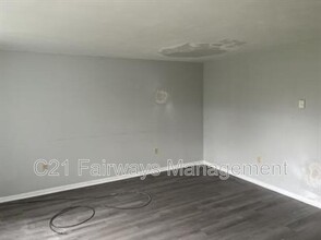 937 W 4th Ave in Derry, PA - Building Photo - Building Photo