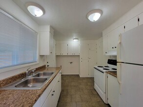 1821 N Rd 32 in Pasco, WA - Building Photo - Building Photo