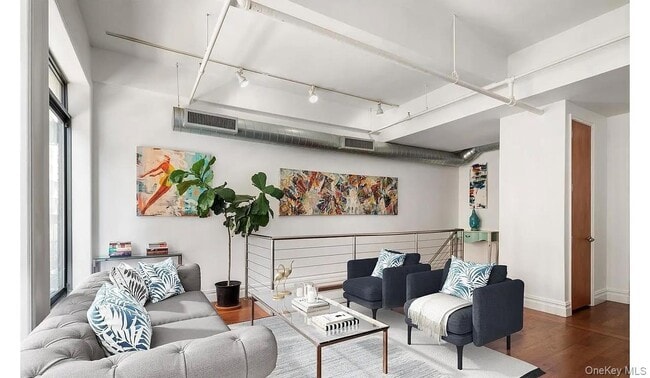 45 E 30th St in New York, NY - Building Photo - Building Photo