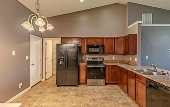 2403 Cushing Dr in West Lafayette, IN - Building Photo - Building Photo