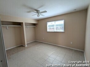 3718 Pleasanton Rd in San Antonio, TX - Building Photo - Building Photo