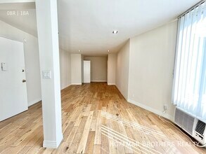 400 S Berendo St, Unit 318 in Los Angeles, CA - Building Photo - Building Photo
