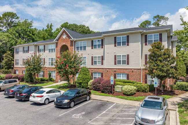 Abernathy Park in Greensboro, NC - Building Photo - Building Photo