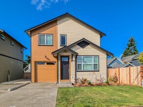 1925 Lombard Ave in Everett, WA - Building Photo - Building Photo