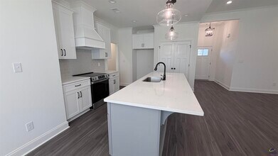 524 Bristleleaf Path in Kathleen, GA - Building Photo - Building Photo