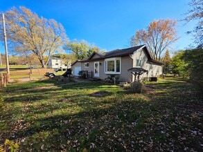 2451 Harrison St in Eau Claire, WI - Building Photo - Building Photo