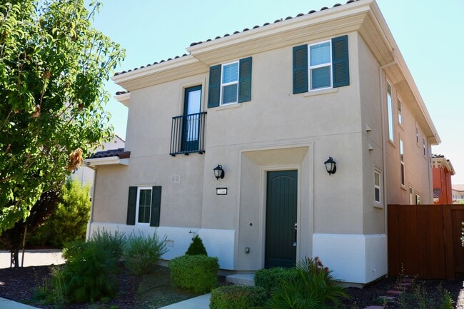 property at 2106 Carrara St