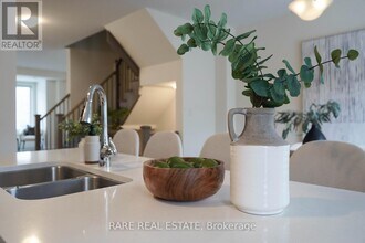 73 Casely Ave. in Richmond Hill, ON - Building Photo - Building Photo